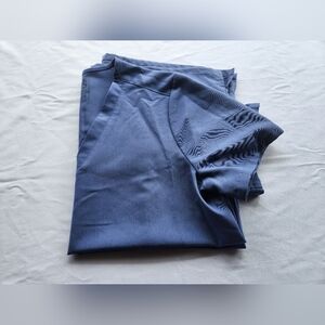 Medium FIGS Big Sky Casma Top